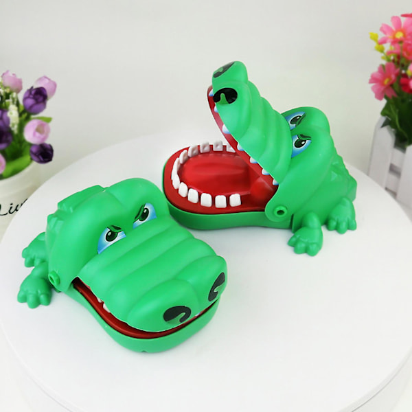 Bite Finger Games Toys Ny Krokodille Mote Plast Kvalitet Lurt Hot Holdbar Julegave
