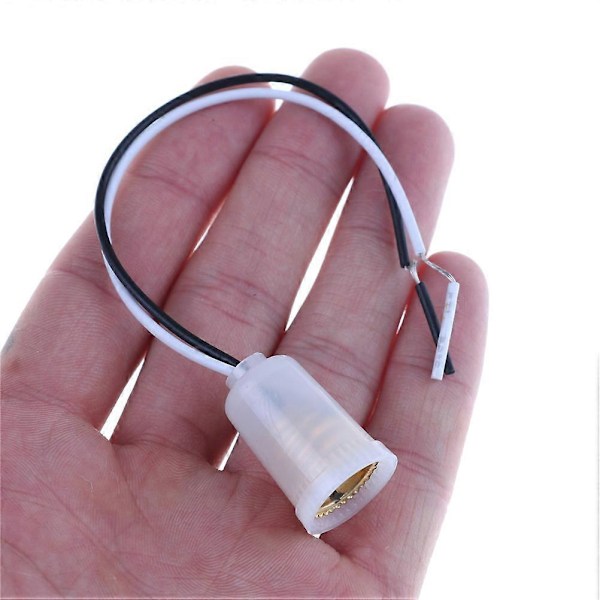 Plast Lampe Sokkel Med Ledning LED Lyspære Lampeholder Konverter Adapter BS Materiale E12 Lampebaseholder