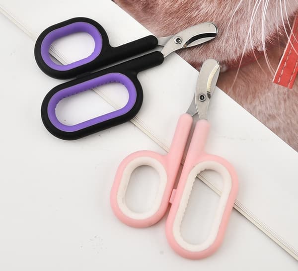 Two-Tone Pet Nail Clippers