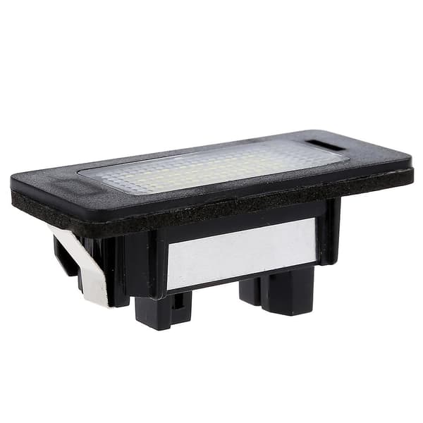 Par feilfrie 24 3528 LED-skiltlyslampe for E39 E60 E61 E90 5-serie