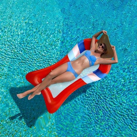 Oppustelig flydende seng. Pool solseng flyder - Oppustelig foldbar liggestol flyder.