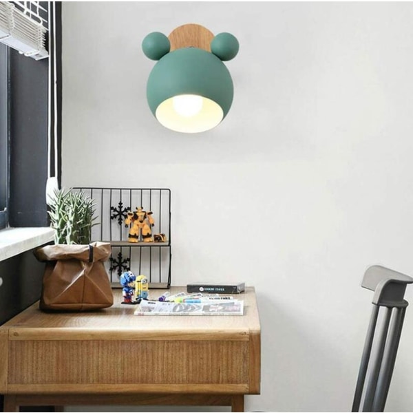 Et stykke nordisk stil sød træbjørn indendørs væglampe sengebordslampe soveværelse stue børneværelse (grøn)-18*18*21cm