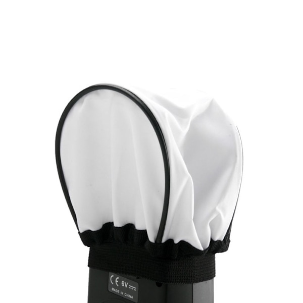 Universal Soft Light Diffuser for Camera Flash - Enhance Your Photos with More Even Lighting