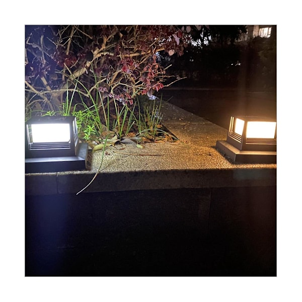 2 stk solcellelys gjerdeportstolpehodet LED-lampe villa søylelampe for husport uteplass hagemur