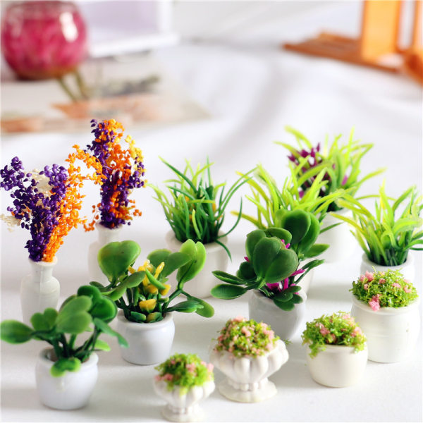 Set med 12 dockhus miniatyrväxter, sagoträdgårdsdekorationer