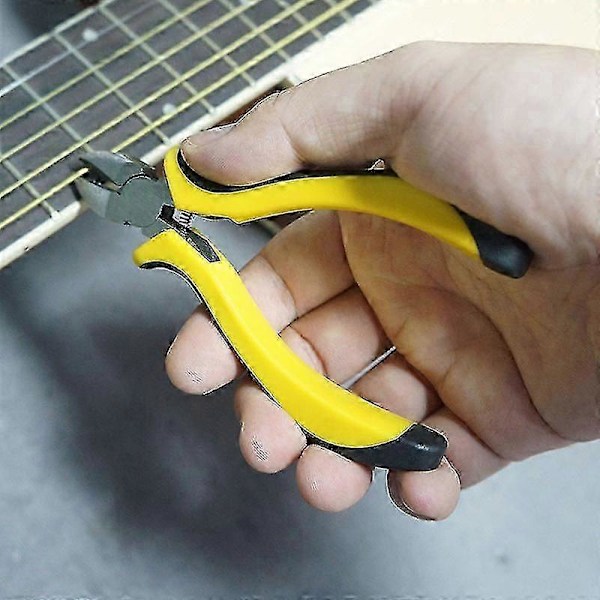 Gul Metall Gitarr Basband Trådavbitare Dragare Tång Strängskärare - Luthierverktyg för Musikinstrumentreparation (1st)
