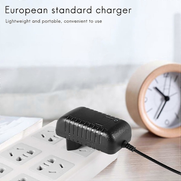 AC 100-240V till DC 9V 2A Adapter Omvandlare Strömförsörjning Laddare (EU-kontakt)