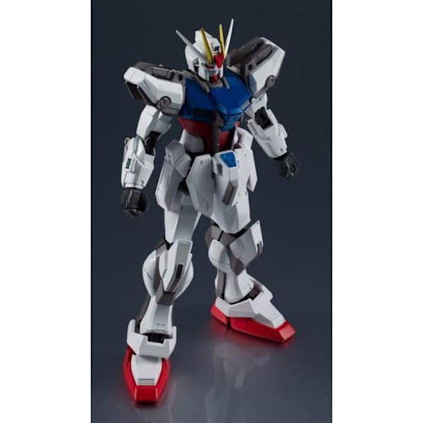 Figur - Gundam Universe - Gatx-105 Strike Gundam, Micromania-Zing, fransk nummer et inden for videospil og popkultur. Find