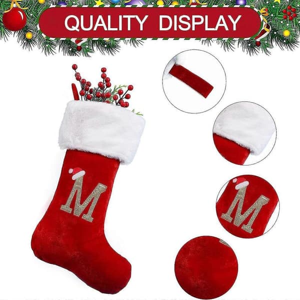 Store julestrømper julepynt broderte bokstaver strikkede julestrømper
