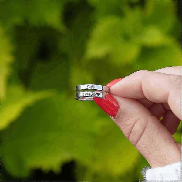 Just Breathe Ring til kvinder Justerbar hjertering Rustfrit stål Spiral Wrap Healing Ringe Inspirerende Hjerte Gave Smykker Sølv Silver