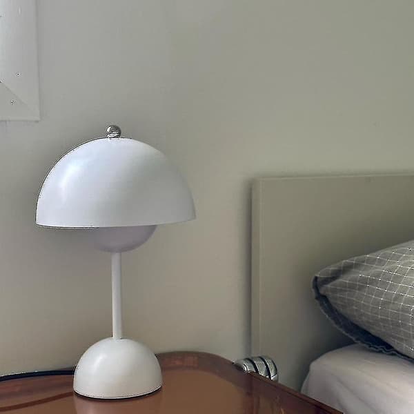LED bedside lamp with USB and rose color, simple, simple design