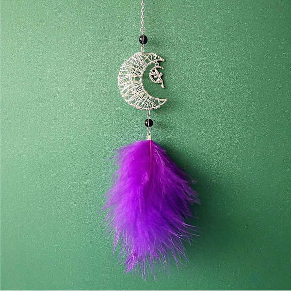 Bilfjäderhängen Fluffig fjäder Mjuk hängande bilprydnad Ny dekoration hängsmycke Presenter Bilinredningstillbehör - prydnadsföremål Purple