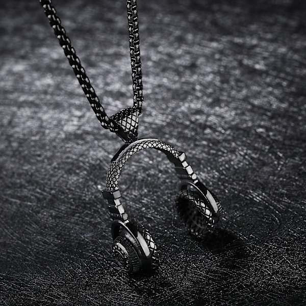 Hip Hop -musiikin ystävä DJ-kuulokeriipus ruostumattomasta teräksestä valmistettu kaulakoru miehille, naisille, laatikkoketjun värillä musta hopea kulta Black Free Size