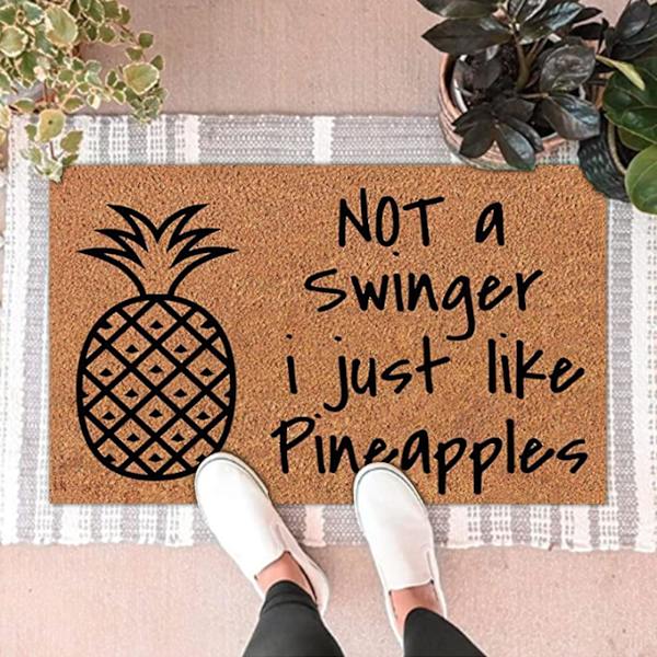 Mattor Vardagsrum Upp och ner Ananas Dörrmatta, 23,6 X 15,7 tum Inomhus utomhusentré Dörrmatta Halkfri Söt frukt dekorativ matta för fritidshus