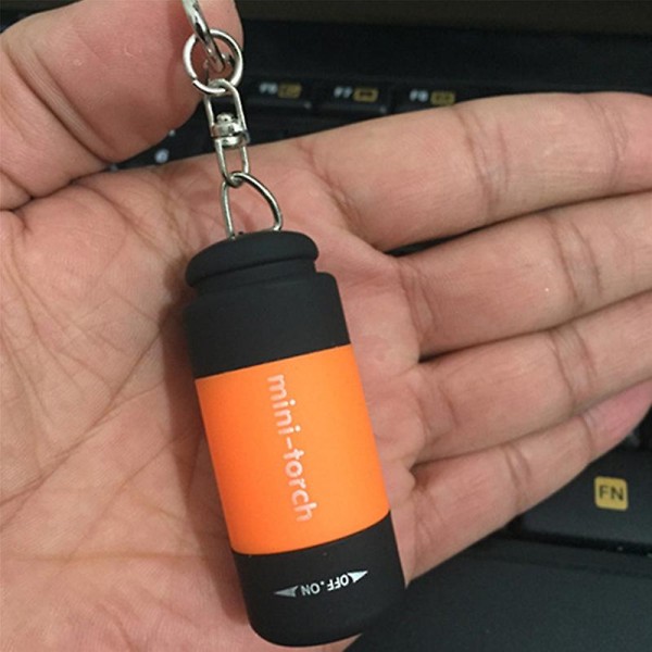 USB Genopladelig Mini Nøglering Lomme Lommelygte Led Bærbar Udendørs Lommelygte Lampe Vandtæt Lommelygte Lommelygte Nøgleringe| | Red
