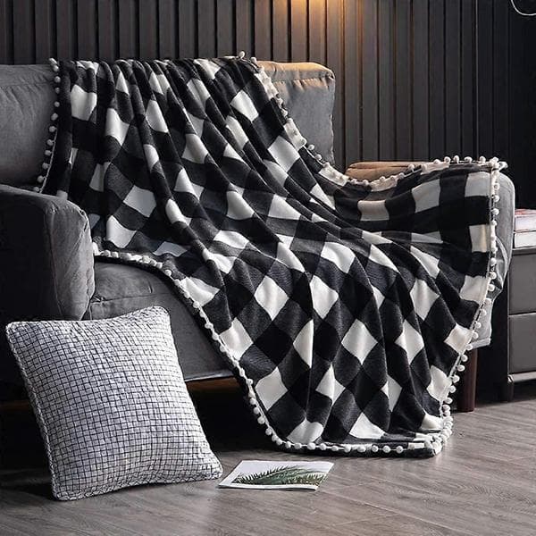 Fleece Tæppe med Kvastkant, Sort og Hvid Buffalo Plaid Flonel Plaid til Sofaseng Egnet til Alle Årstider (130x150cm)