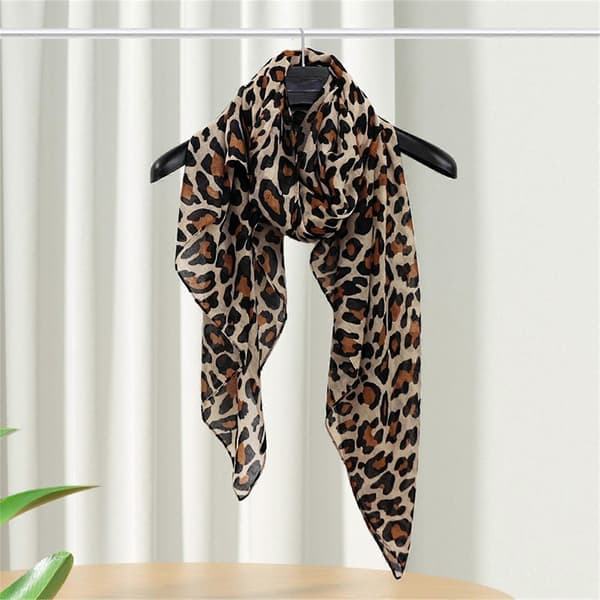 Trendy Leopardprint Wrap Sjal Behagelig og Blød Vinterhalstørklæde Polyester Tilbehør til Rejser eller Afslappede Udflugter Style 16