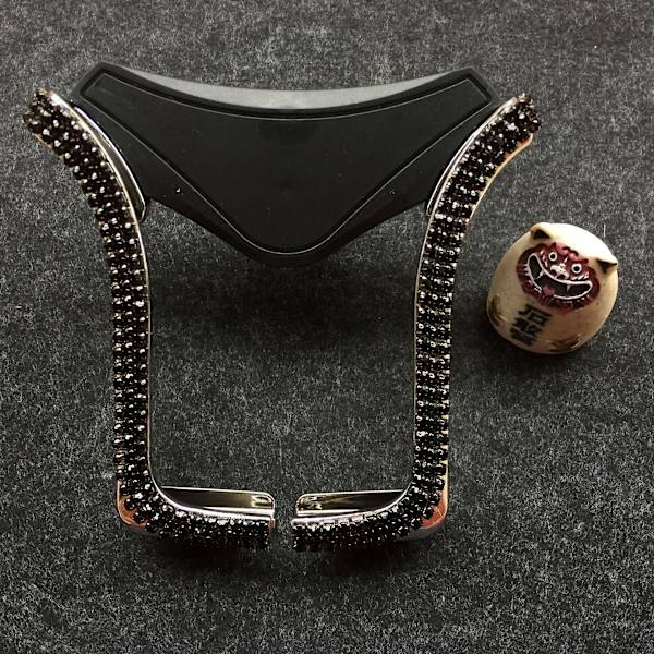 Crystal tekojalokivi Car Air Vent Mount Clip Matkapuhelinteline iPhonelle Samsung Auto Sisustustarvikkeet Universal| | Black