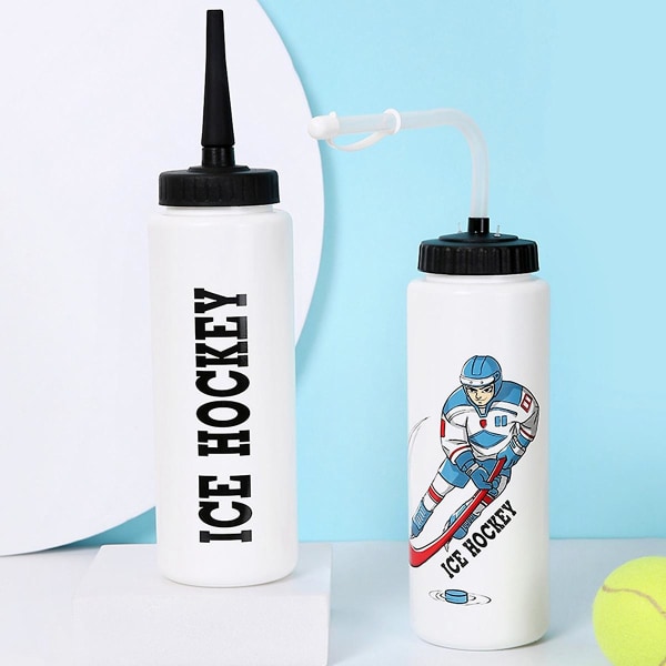 1000 ml ishockeyvattenflaska Bärbar fotbollsflaska med hög kapacitet Klassisk design Sportflaska A White