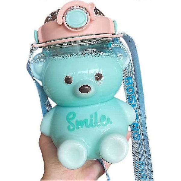 Bjørn Vannflaske med Sugerør, Kawaii Lekkasjesikker Vannkanne med Justerbar Skulderstropp for Camping og Reise Blue 1400ml