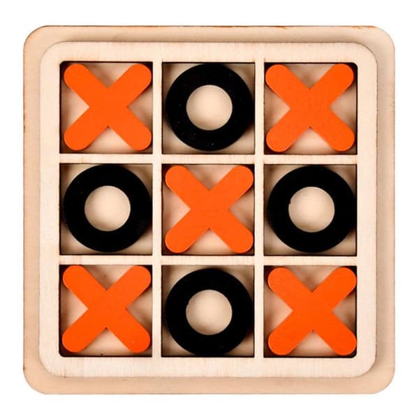 Tic Tac Toe-spil i træ - usorterede farver