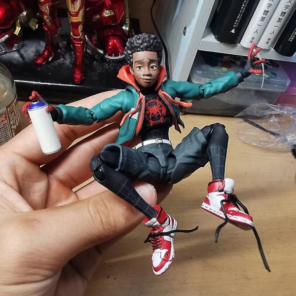 Sentinel Sv Action Spiderman Miles Morales Actionfigur Model Spider-Man Into the Spider Verse Peter Parker Miles Figurine Legetøj