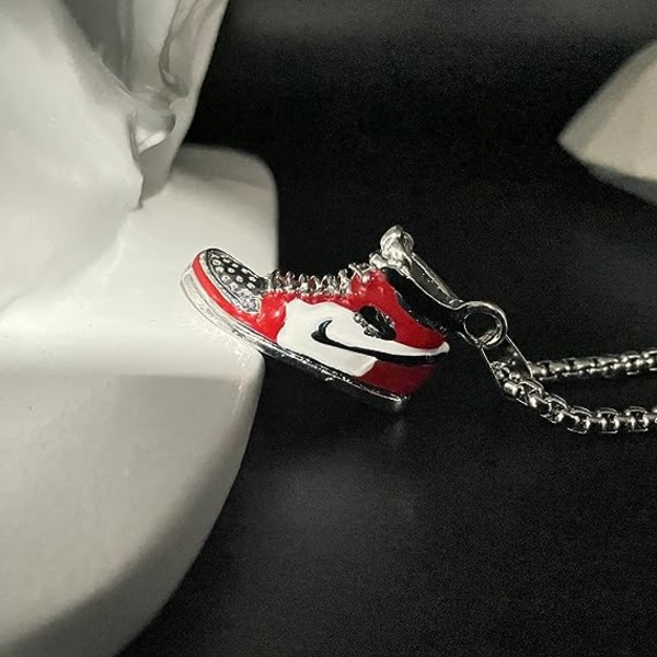 Halsband för män kvinnor, rostfritt stål skohänge kedja 70 cm, herr sneaker halsband hip hop punk födelsedags smycken present för man Red Shoe