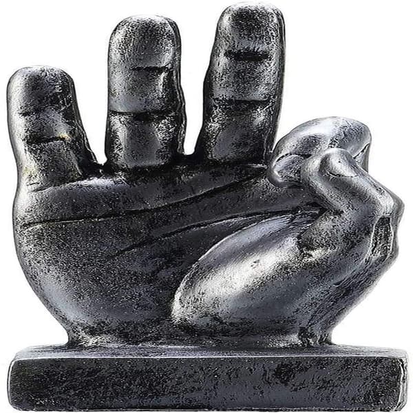 Kreativ håndgestskulptur for skrivebordsdekorasjon [JUN]