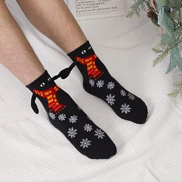 2 Par Julstrumpor med Magnetiska Händer Unisex Roliga Hand i Hand Strumpor Nyhet Söta Julstrumpor Semestergåva Strumpor