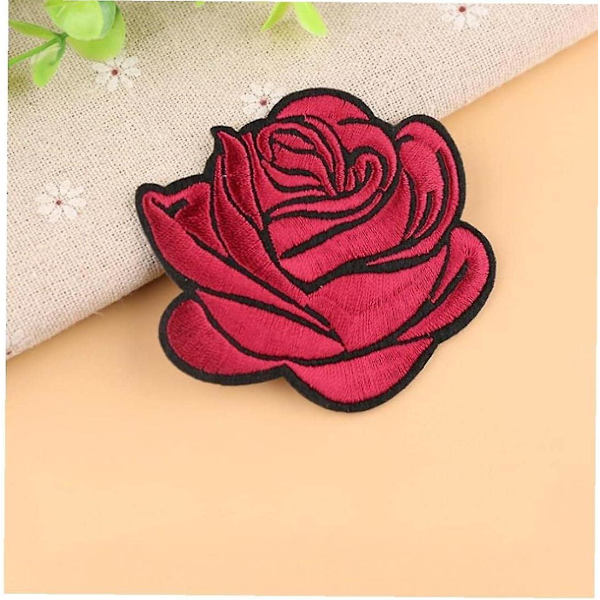 5 st Red Rose Patch Stickers Badge Brodery Iron On Applique Patch för väskor Jackor Bordsduk Lakan
