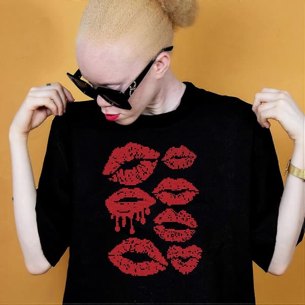 Rhinestone Strygemærke Kys Læber Design 11,7 x 8,3 tommer Patch til Tøj