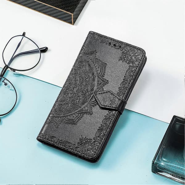 Mandala-blomma PU-läder magnetiskt plånboksfodral med kortfack och handledsrem för Xiaomi Redmi Note 15 4G/5G Black