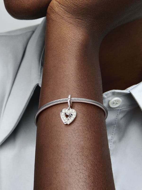 Pandora - Perlemorshvid Hjerte Dobbelt Dingle-charm - Sterlingsølv