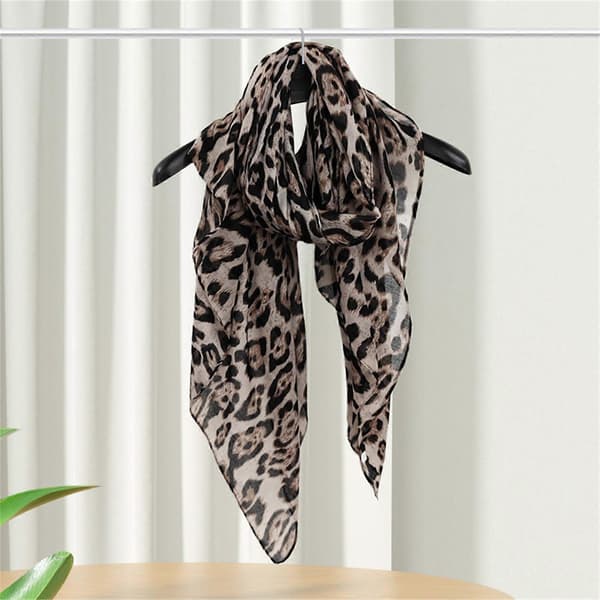 Trendy Leopardprint Wrap Sjal Behagelig og Blød Vinterhalstørklæde Polyester Tilbehør til Rejser eller Afslappede Udflugter Style 14