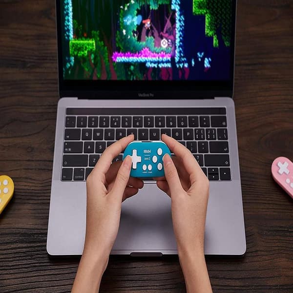 8Bitdo Zero 2 Bluetooth Mini-handkontroll i nyckelringsstorlek för Nintendo Switch, Windows, Android och MacOS (Gul utgåva) - Turkos utgåva