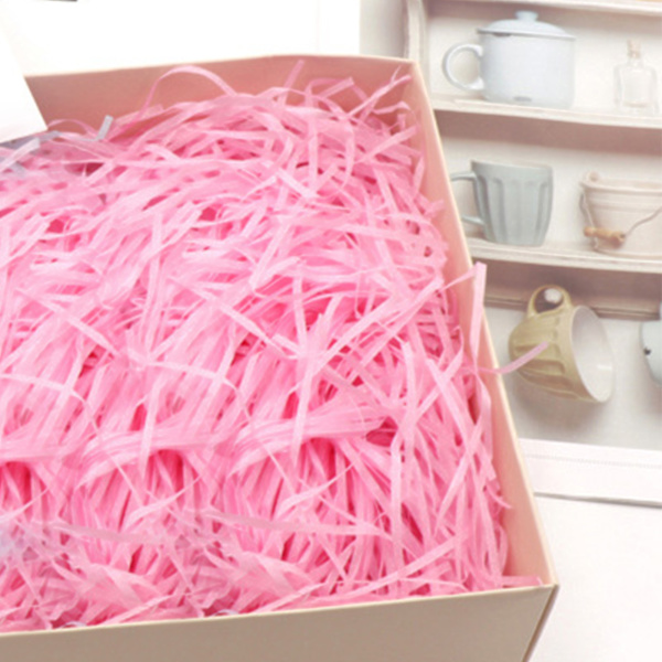 Pappersstrimlare Fyllning Utsökta Ljusa Färger Luktfri Raffia Fyllning Presentförpackning Stoppning för Presentförpackningsdekoration Pink 100g