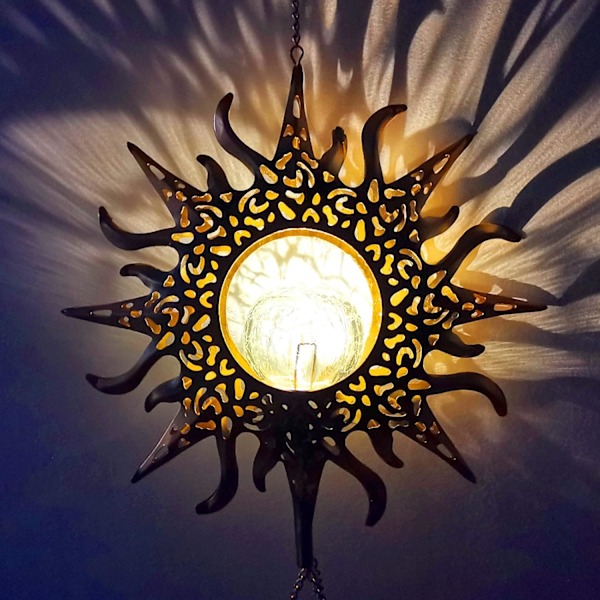 Sol Vindspel - LED Crackle Glass Ball, Ihålig Måne Design i Metall, Utomhusdekor för Trädgård, Uteplats, Gård - Melodisk Vindklocka, Natt sun