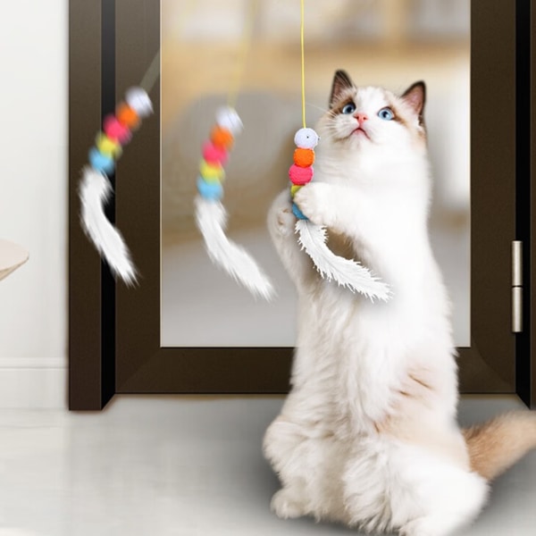 Cat Teaser Leker Interactive Fun Lindre kjedsomhet Hengende kattungeleker med klokke for innendørs hjemme Rattling Paper Worm