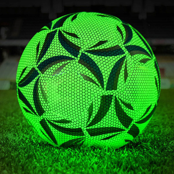 Glowing Soccer Ball Størrelse 5 Slitasjesikre lysende fotballer for nattspill Treningsgaver