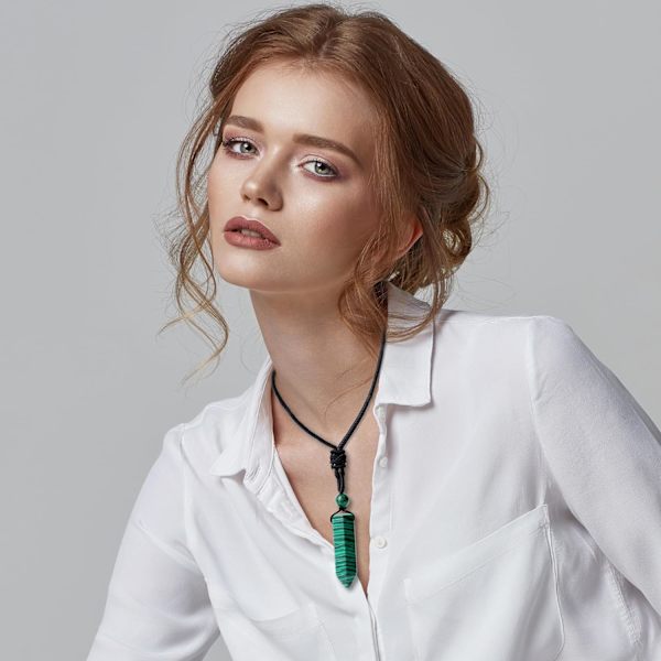 Krystal Halskæde til Mænd Kvinder Justerbar Reb Hexagonal Punkt Healing Krystal Naturlig Sten Vedhæng Halskæder Ædelsten Smykker Green Malachite