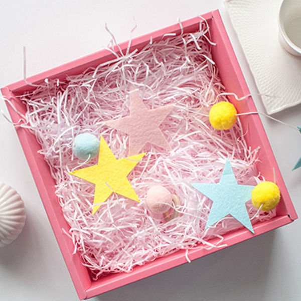 Pappersstrimlare Fyllning Utsökta Ljusa Färger Luktfri Raffia Fyllning Presentförpackning Stoppning för Presentförpackningsdekoration Light Pink 100g