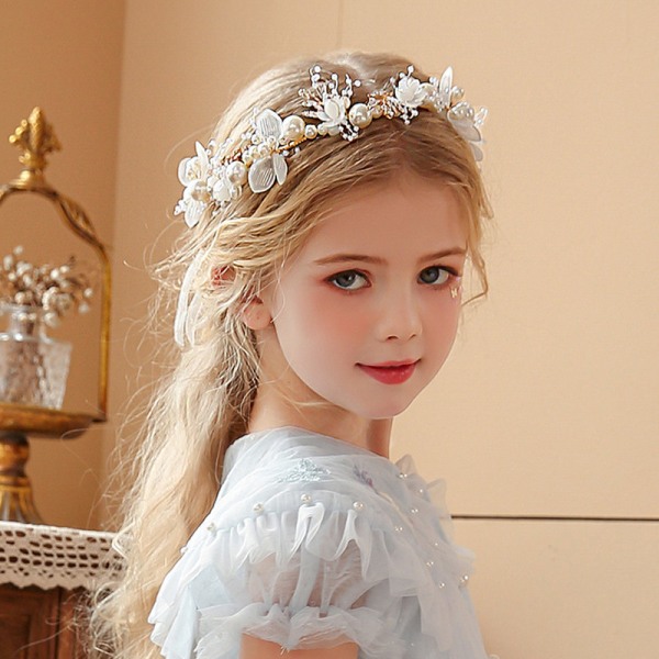 Prinsessa White Flower päähine helmillä hiusmekko