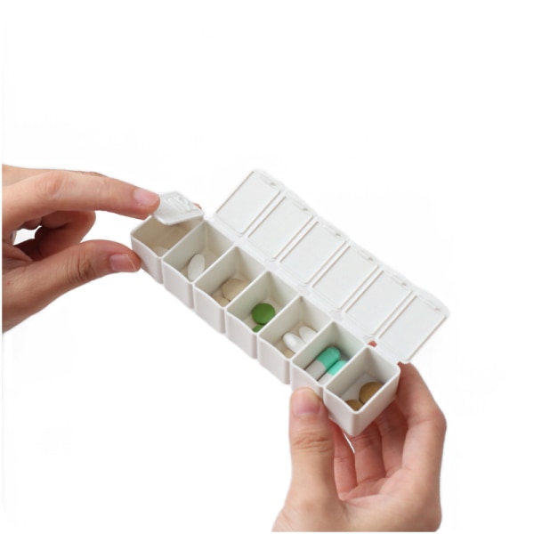 2 resor portabla plast piller lådor