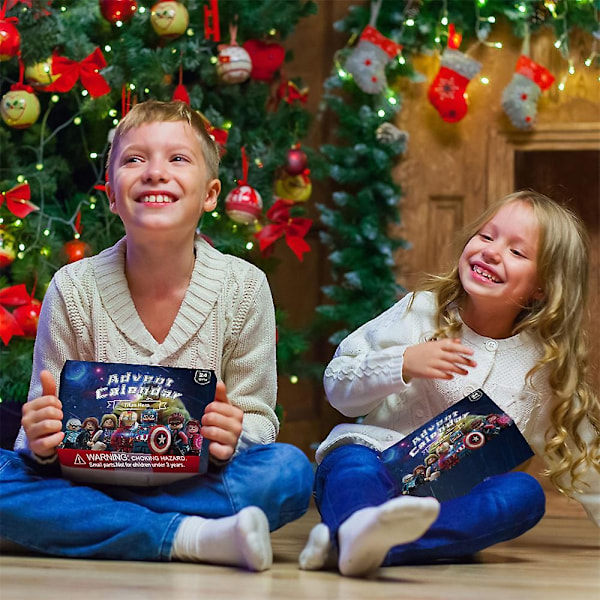 Julekalender med 24 Dages Nedtælling Avengers Legetøj Blind Box Superhelt Børn Julegave