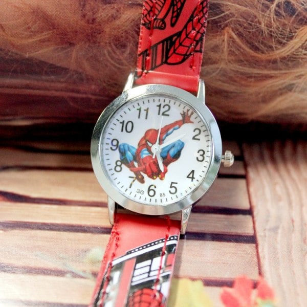 Julegave Børne Spiderman Ur Tegneserie Armbånd Børn Superhelte Gave Børn Spider Man-ANBEFALES rød