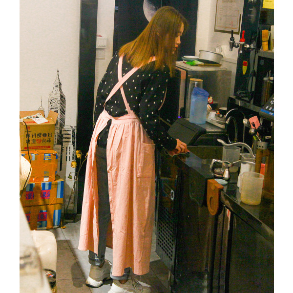 Bomullslinne korsryggförkläde för kvinnor med fickor för matlagning målning
