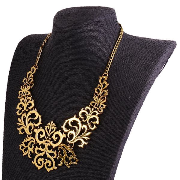 Vintage ihålig filigran Flower Pendant Choker Chunky Statement