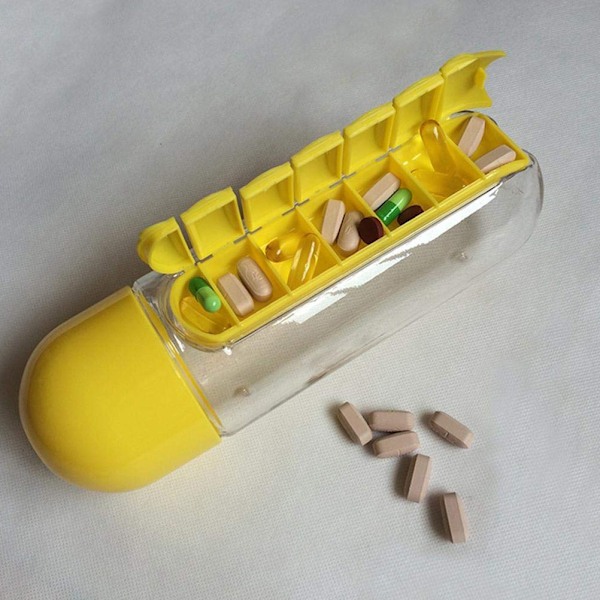 600 ml vattenflaska med pillerlåda 2 i 1 bärbar 7 dagars Planner Box Resemedicinskåp Behållare