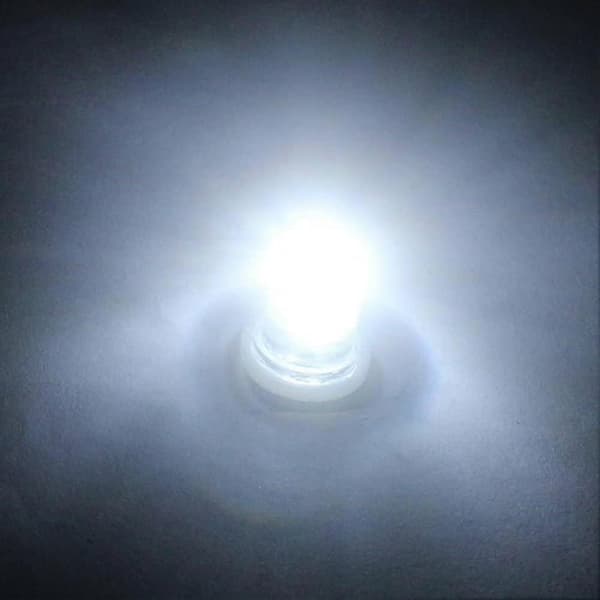 10 kpl kylmänvalkoisia 6000K E10 3V spot-LED-lamppuja