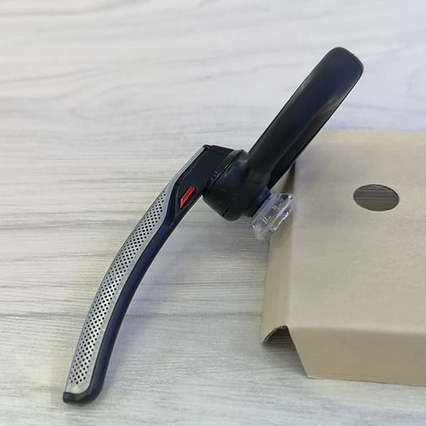 1. Voyager 5200 Trådløst Bluetooth-headset med ørekrog og drejelig mikrofon